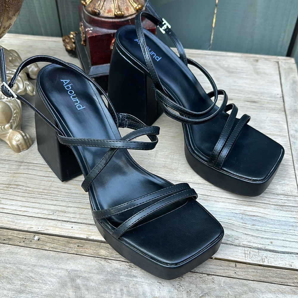 Abound Tracy Platform Sandals Black 11M Chunky Heel